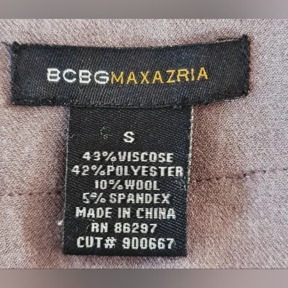 BCBG Wool Blend Embellished Neckline Tunic Top- Sz. Sm - Picture 3 of 10